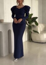 ⁦Navy dress⁩ - الصورة ⁦2⁩